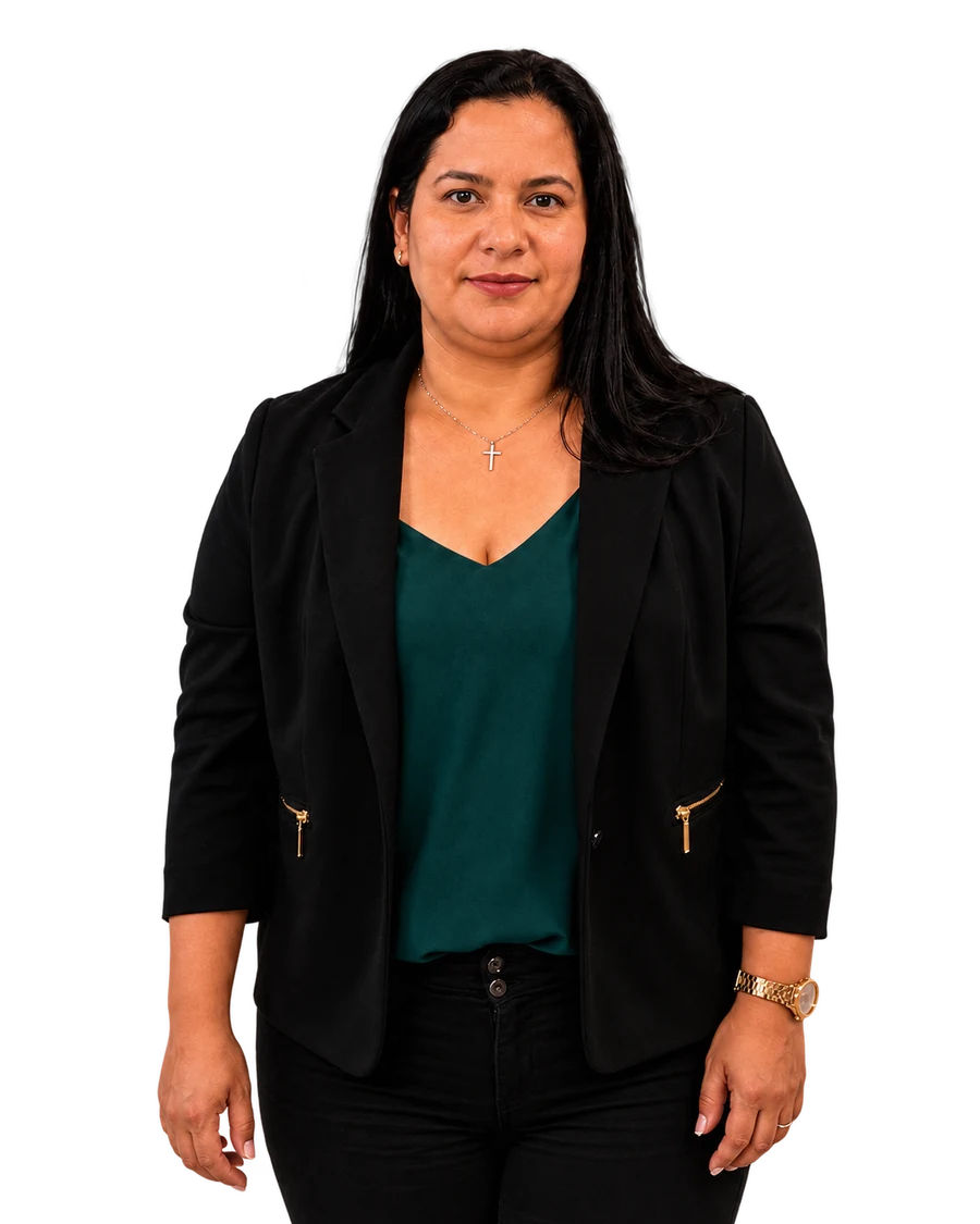 Retrato de Karla Cedeño, Tecnóloga en Contabilidad y Asesoría Tributaria. Contadora Junior.